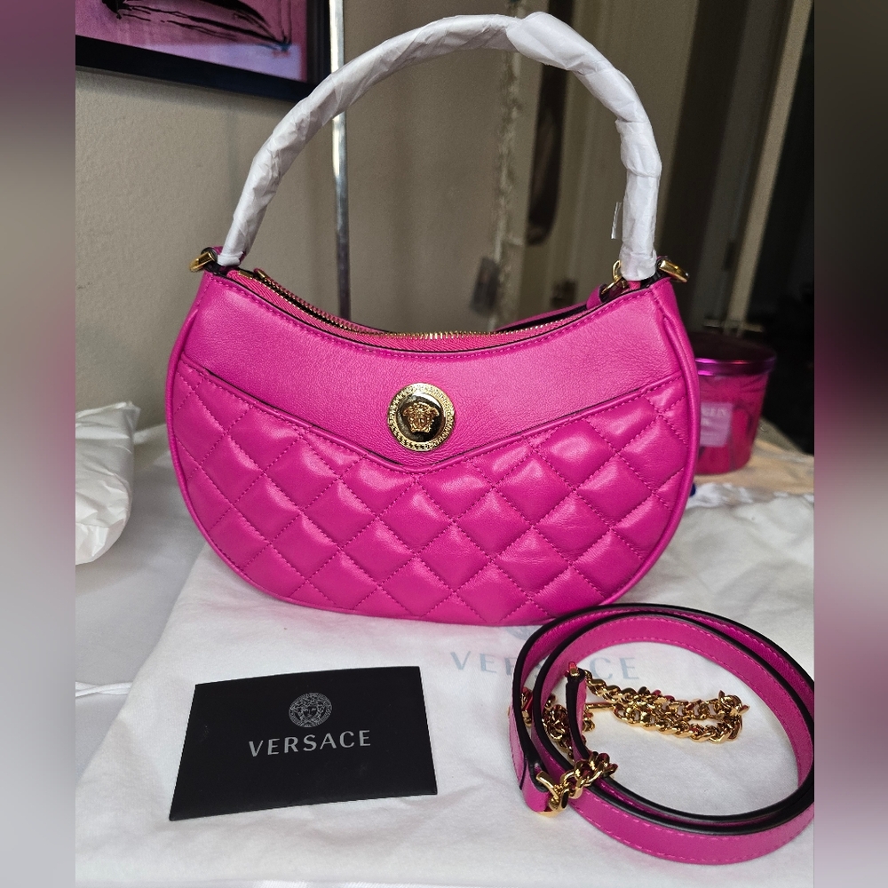 NEW Versace Medusa Quilted 2 Way Bag! - Picture 1 of 14